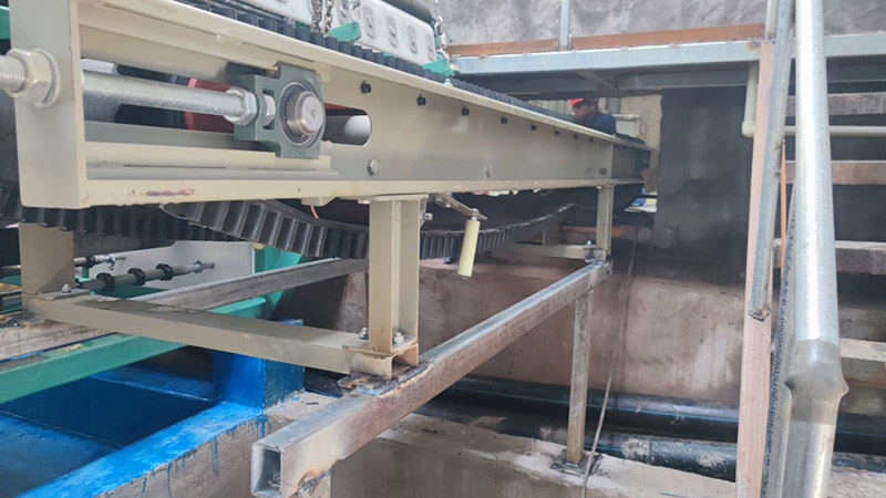 皮带称重给料机皮带跑偏：成因分析与系统性解决方案(一)